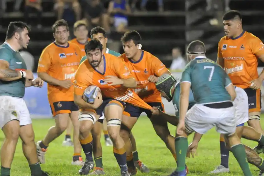 ESPECTÁCULO. Tucumán y Brasil jugaron un gran partido. La “Naranja” tendría dos amistosos planeados para 2019. la gaceta / foto de hector peralta