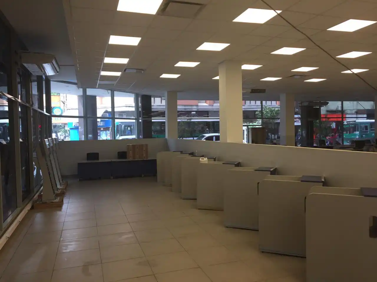 Así luce la sede central de la Anses, que reabre mañana luego de tres meses