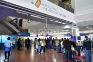 Aerolíneas Argentinas convocó a los gremios para avanzar en un acuerdo paritario