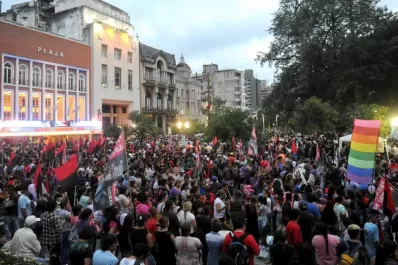 Una multitud reclamó frenar los femicidios