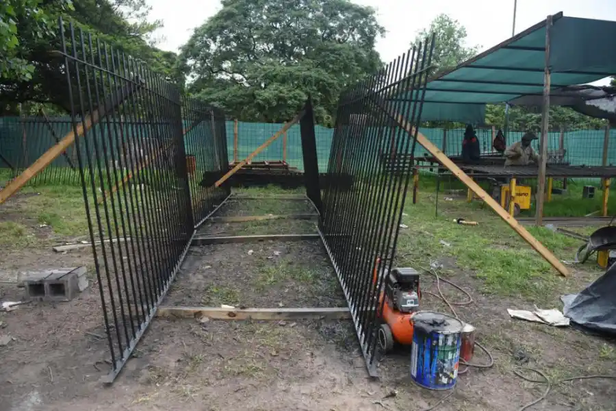 LA REJAS. El Provincial será el primer parque cerrado de la ciudad. 