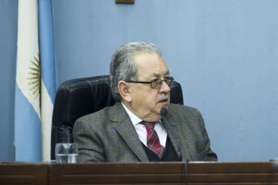 Queda en suspenso el juicio oral contra dos jueces de Paz