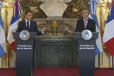 Macron apoyó la agenda de reformas de Macri y lo invitó a visitar Francia