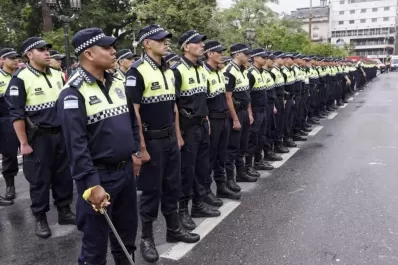 Suman 200 nuevos agentes a la Policía