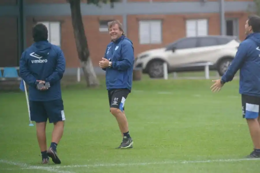 TODO OK. Zielinski armó un equipo fuerte que sabe a lo que juega. la gaceta / foto de franco vera