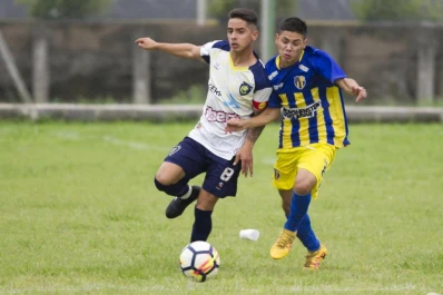 Los arqueros de Azucarera y Santa Rosa fueron claves en el ascenso de sus equipos