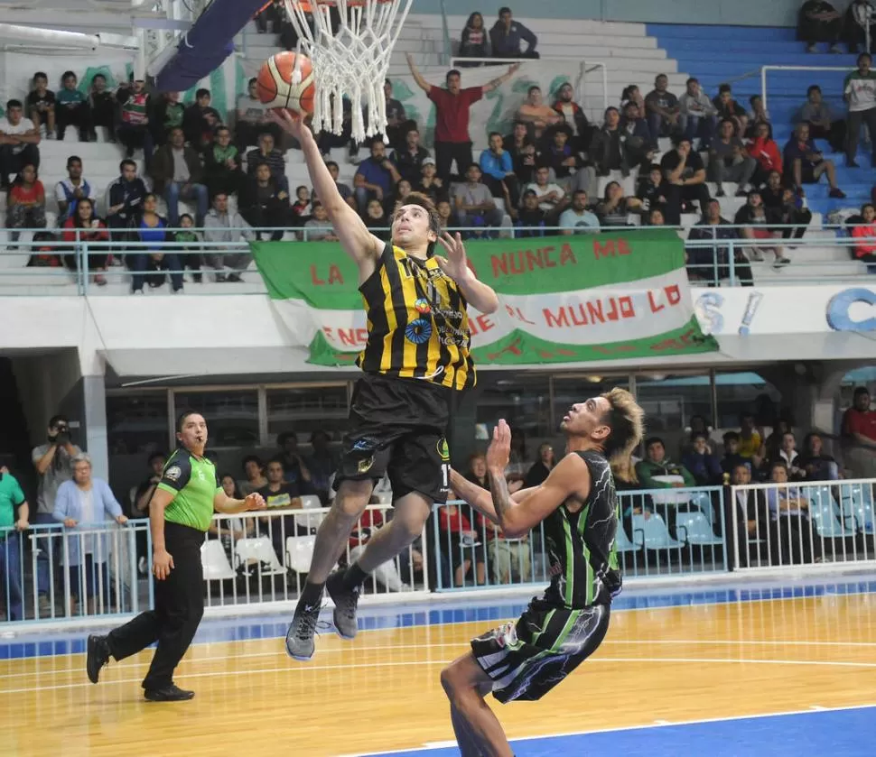 DESTACADO. Soria anotó 17 puntos ante Belgrano, con gran efectividad en triples. la gaceta / foto de héctor peralta