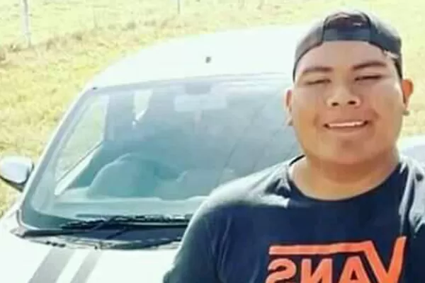 Tras embestir a un motociclista, se habría hecho pasar por testigo