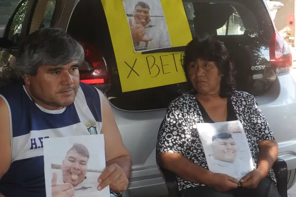 Piden justicia por un joven que murió atropellado en Yerba Buena
