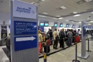 Aerolíneas denunció que los gremios se negaron a escuchar una nueva propuesta salarial