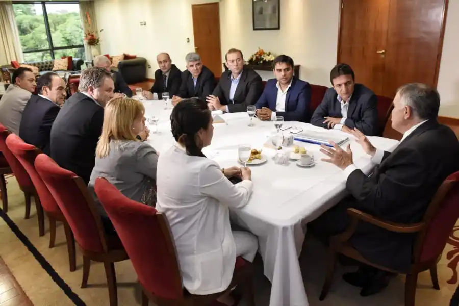 Jaldo y Sánchez piden dejar de lado las disputas políticas