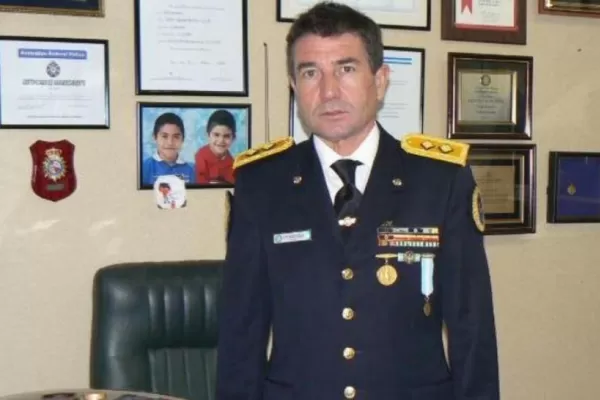 Uso de armas de fuego: Vidal se diferenció de Carrió, pero aportó a la interna