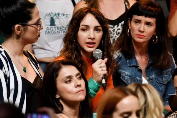 “Le dije: ‘tus hijos tienen mi edad’; no le importó”, contó Thelma Fardín