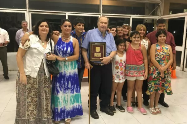 Ricardo “Titalo” Ponce de León recibió el CAP