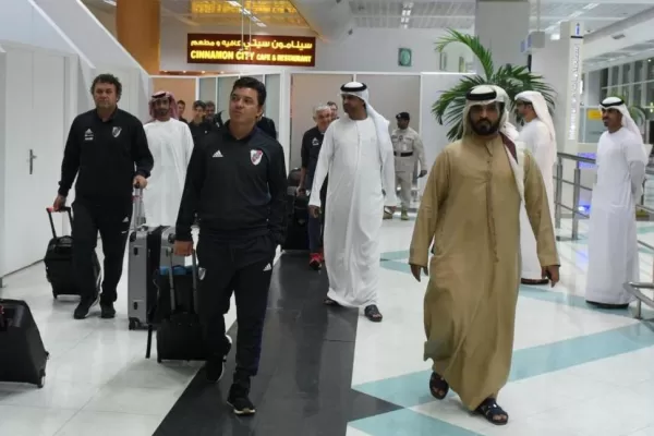 River ya está en Emiratos Árabes, donde irá por un nuevo título