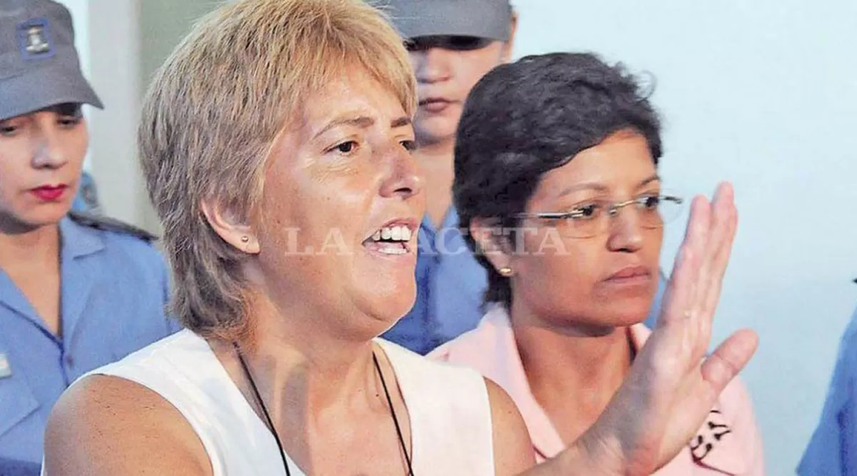 EN 2009. Nélida Fernández y Susana Acosta, durante el juicio en su contra.