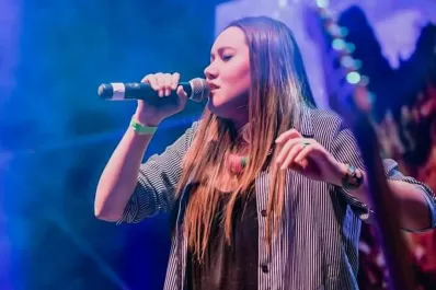 Mica Flores se plantea a sí misma: “Cantora, no esperes más”