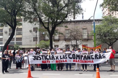Marcharon para exigir juicio contra el conductor que mató a tres militantes