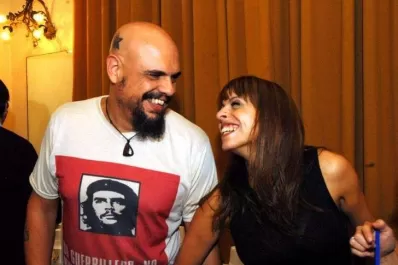 El texto del esposo de Donda sobre su hija: la pasábamos tan bien los dos en la bañera llena