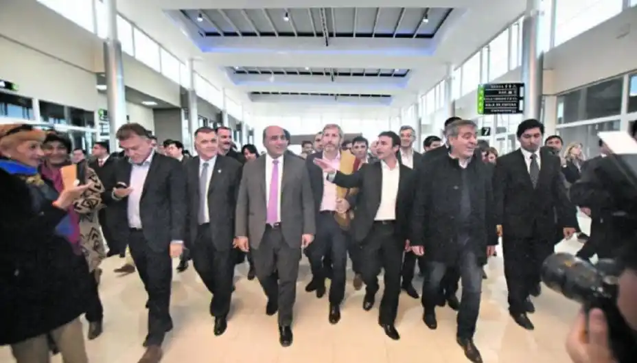 EN JUNIO. Este año, el ministro Frigerio ya había participado en Concepción de la inauguración de la nueva Terminal de Ómnibus.