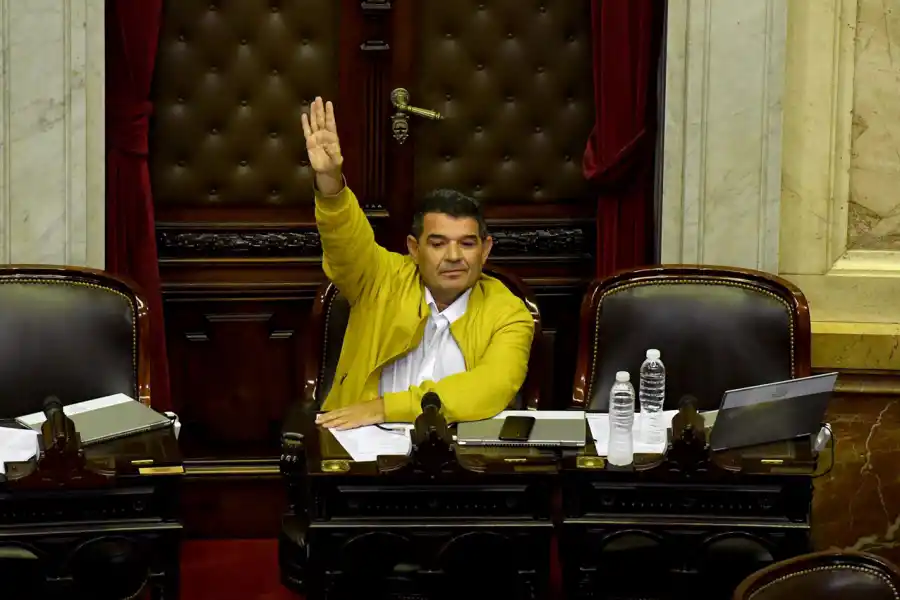 EN SOLEDAD. Alfredo Olmedo