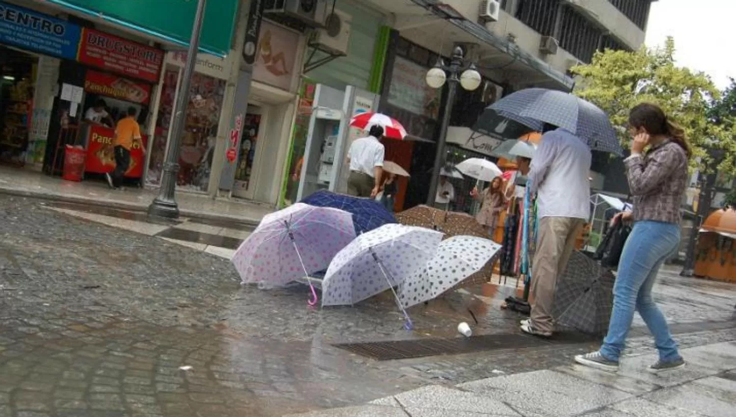 Cesó la alerta para Tucumán por tormentas fuertes