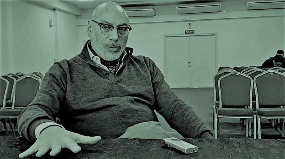 CONTUNDENTE. El economista Gustavo Grinspun señaló el Tucumán que el ajuste fiscal terminará profundizando la recesión durante el año próximo.  