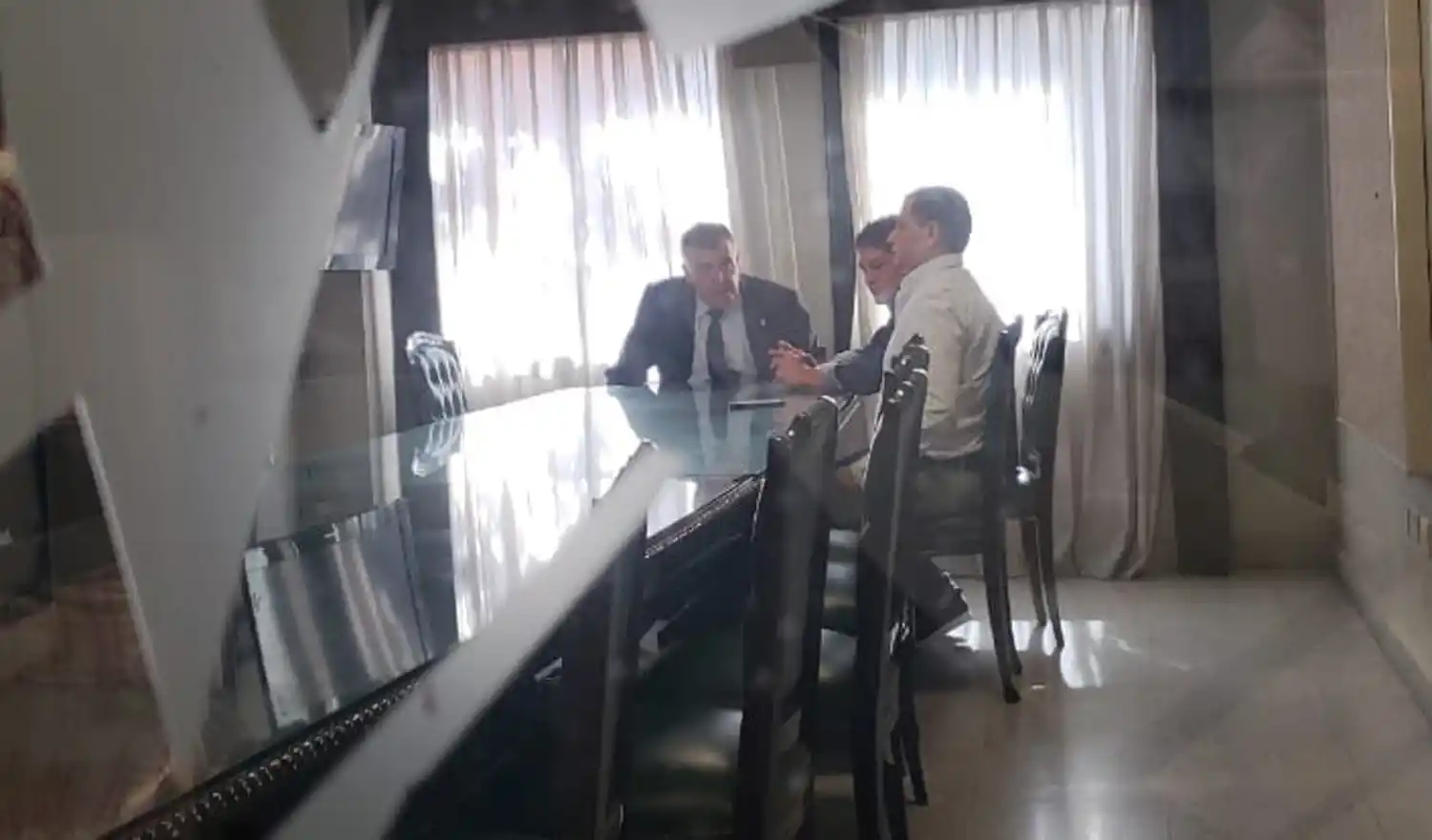 REUNIÓN PRIVADA. El 