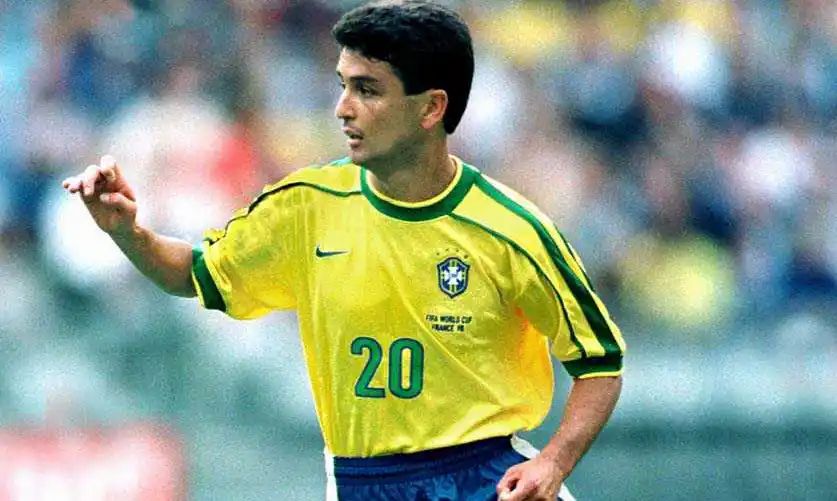 Como el Pulguita, estos deportistas también decidieron incursionar en la política