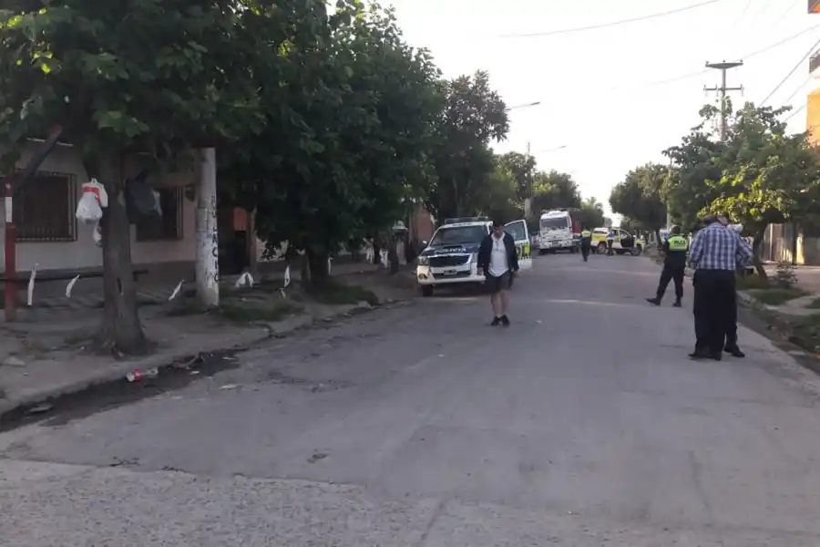 EL LUGAR EL HECHO. Ocurrió en congreso al 1.900, Villa Amalia.