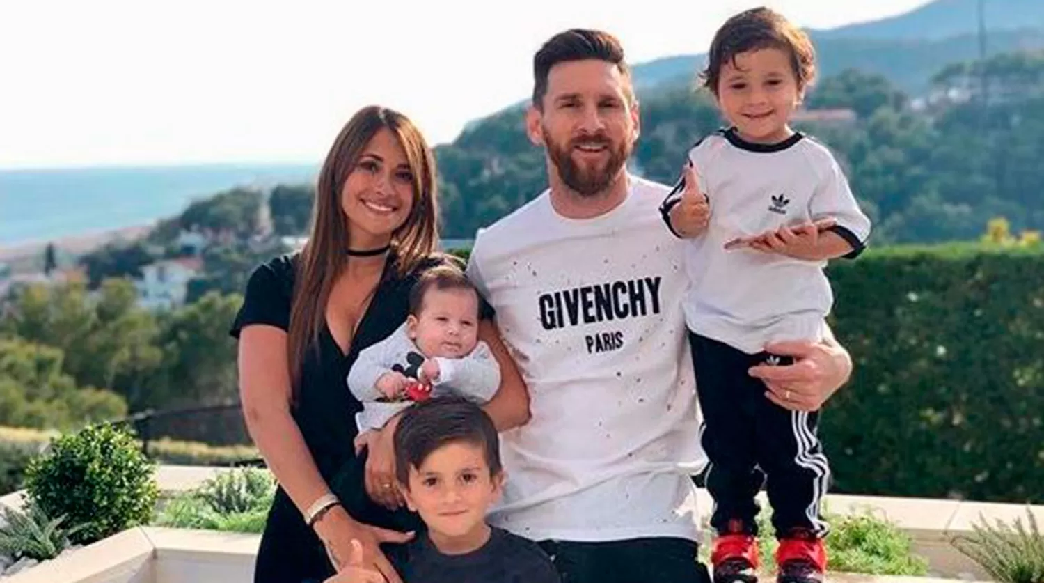 QUIERE AGRANDAR LA FAMILIA. Lionel Messi sueña con tener una hija mujer.
