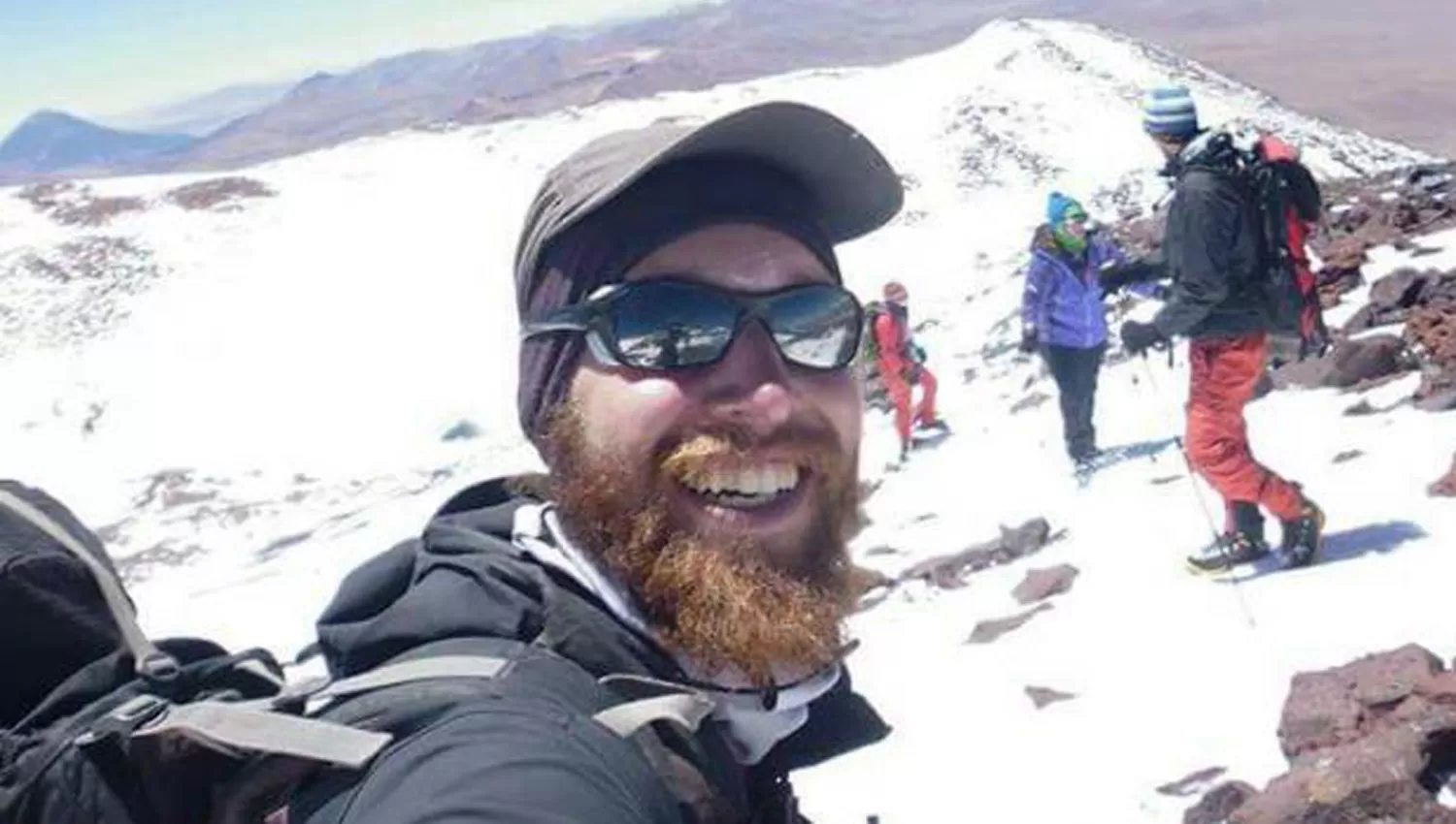 El montañista tucumano logró llegar a la cima de Manaslú, en Nepal. 