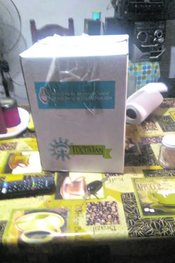 Punteros repartieron 70.000 cajas con mercadería en los barrios