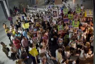 Dejé solas a muchas familias, hasta que me tocó a mí, dijo la esposa del motociclista asesinado