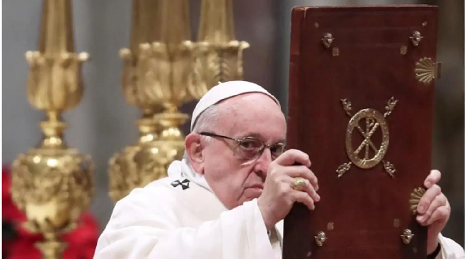 El Papa pidió renovación en la Iglesia ante el riesgo de parecerse a un museo
