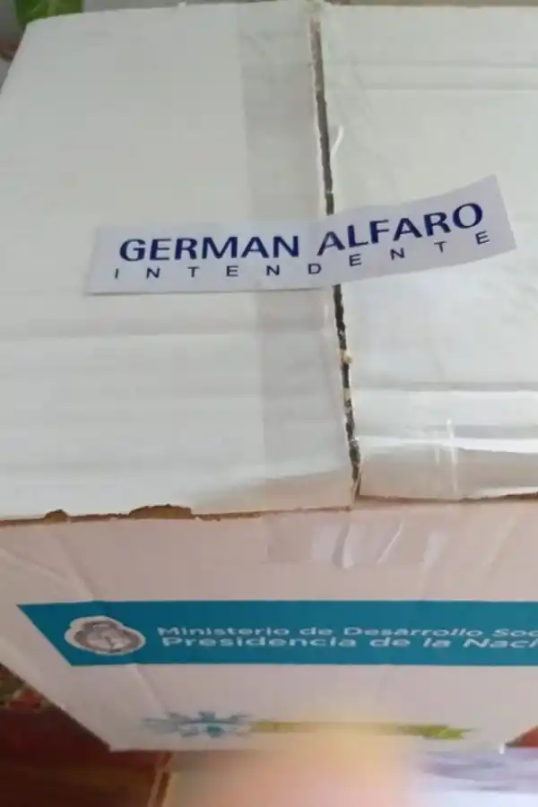 Alfaro, tras la polémica: si tuviera más cajas de alimentos, las repartiría