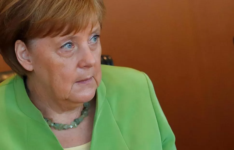 DESCONCERTADA. Merkel ha sido impotente ante los ataques informáticos. 
