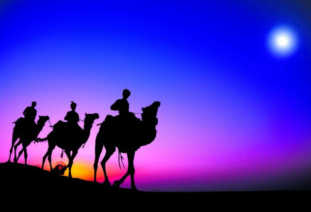 Ilustración de Las Sombras De Los Tres Reyes De Oriente Reyes Magos  Vectores Navideños y más Vectores Libres de Derechos de Aire libre - iStock