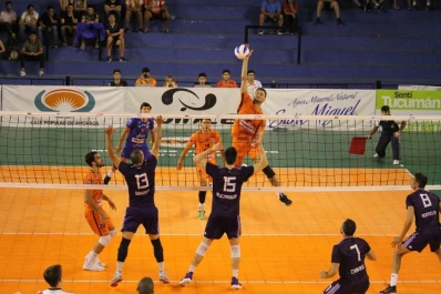 Una mala noche para Monteros Voley