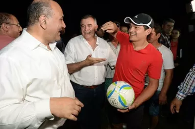 El Pulguita Rodríguez le grabó un video a Juan Manzur por su cumpleaños: disfrute mucho