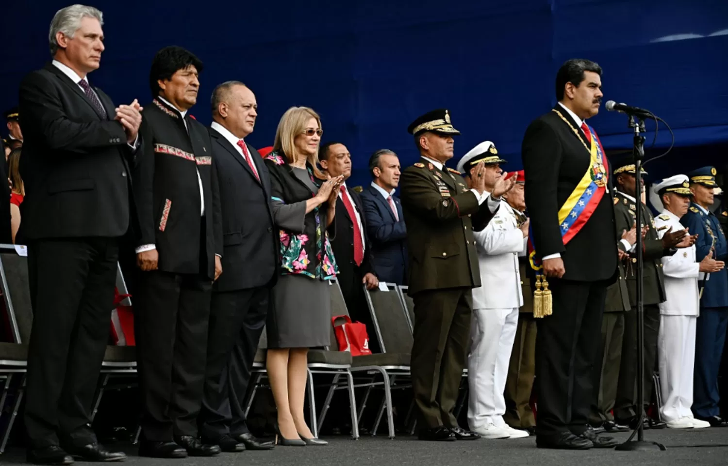 EL ACTO DE ASUNCIÓN. Nicolás Maduro, junto a su gabinete.