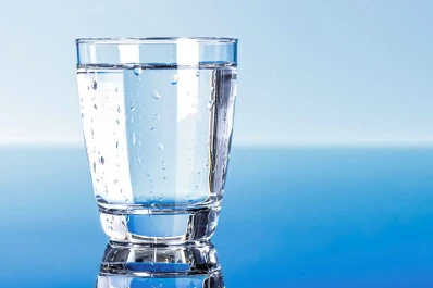 Cómo llegar a los ocho vasos de agua al día