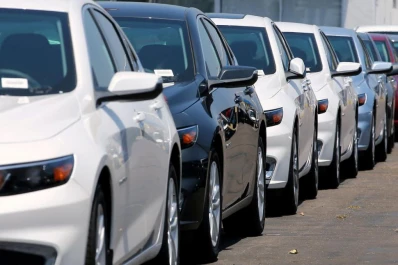 El blanco reina entre los colores a la hora de comprar un auto