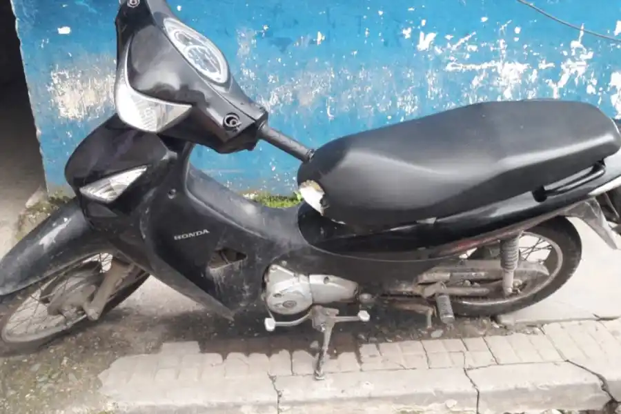 Madre e hija, aprehendidas por haber pedido $ 20.000 de rescate por una moto robada