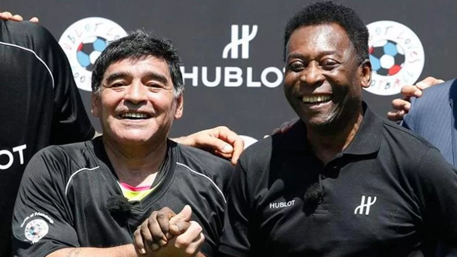 Pelé le dedicó un mensaje a Maradona en su cuenta de Twitter