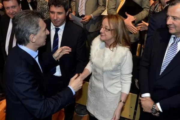 Por primera vez, Macri visitará Santa Cruz y se reunirá con Alicia Kirchner