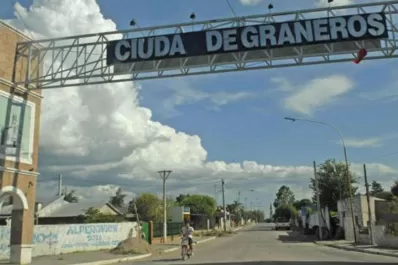 Una beba gateó hasta un balde, cayó dentro del agua y murió ahogada