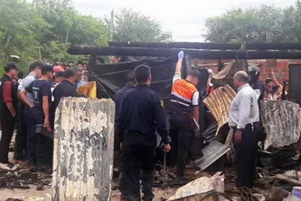 Dos hermanitos de 21 meses y cuatro años perdieron la vida en un trágico incendio