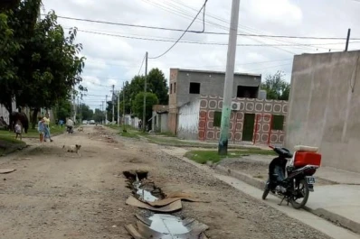 La calle se hundió en Juan José Passo al 1.200
