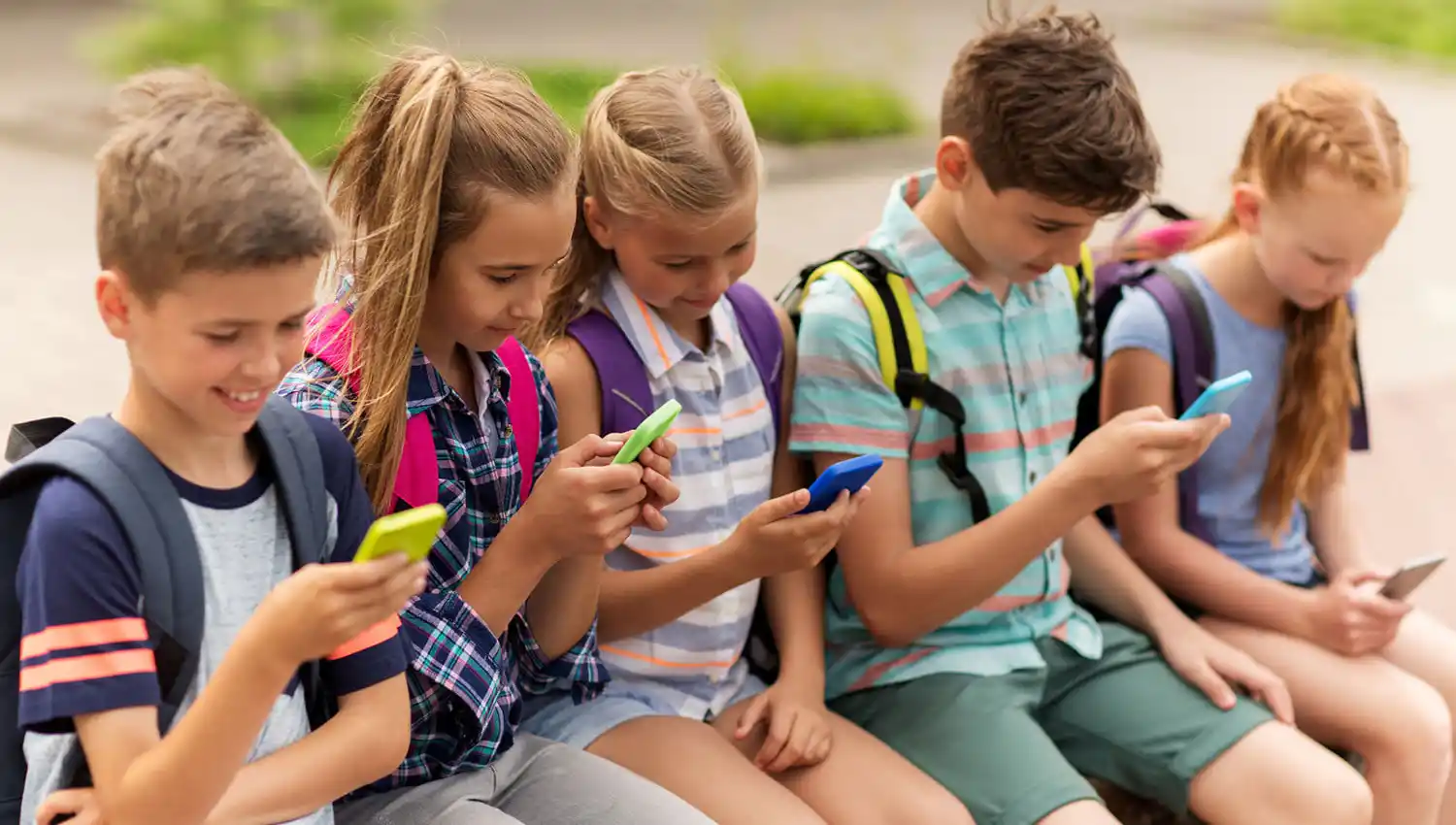 ESTAR ATENTOS: En las vacaciones se incrementa el tiempo libre para usar la tecnología.